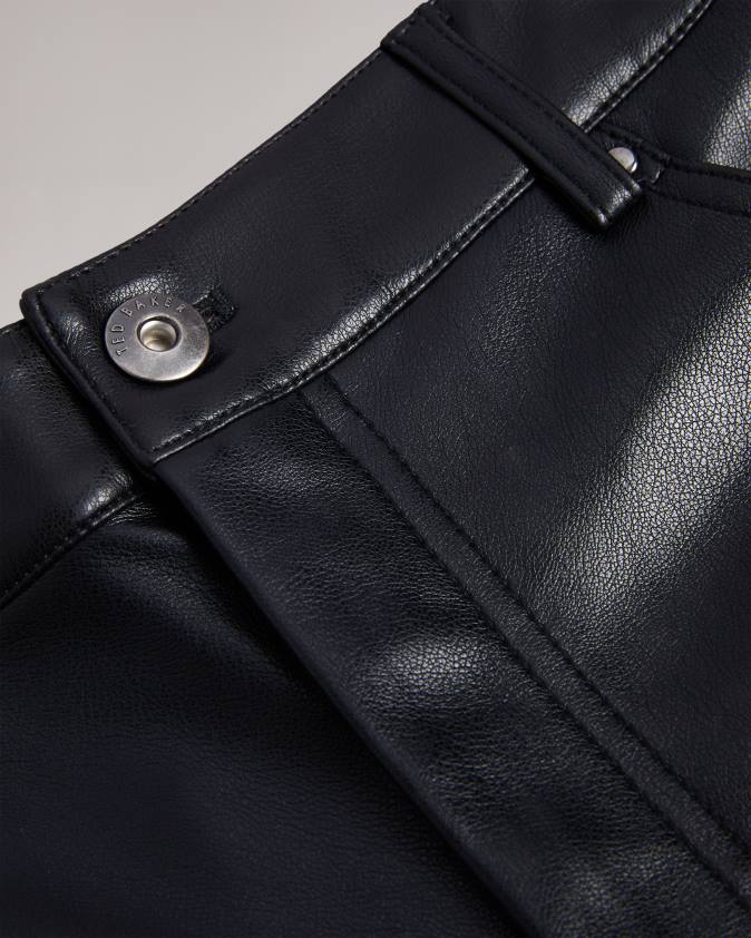 apģērbs Ted Baker pītas taisnas mākslīgās ādas bikses melns sievietes 26TV85