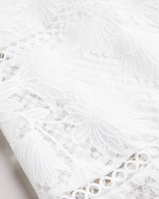 apģērbs Ted Baker lydiiha mini pieguļoša un uzliesmojoša mežģīņu kleita balts sievietes 26TV140