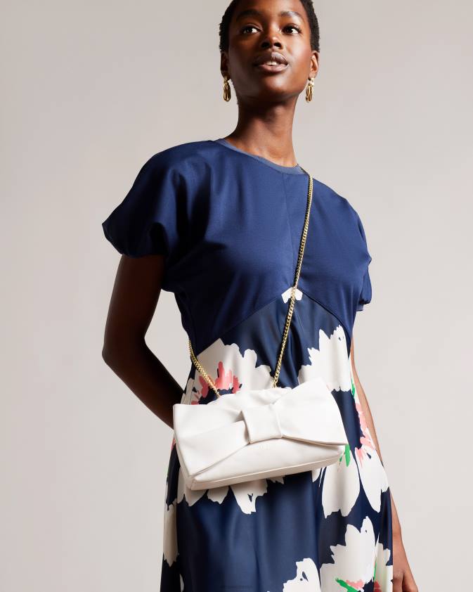 somas Ted Baker niasa priekšgala detaļu sajūgs ekru sievietes 26TV713