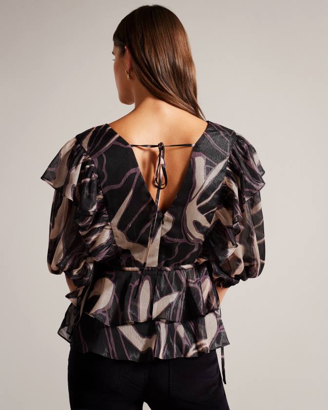 apģērbs Ted Baker jasmyna volānveida v-veida kakla tops ar sasienamu jostasvietu melns sievietes 26TV48