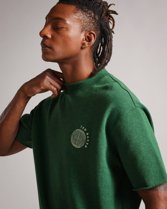 apģērbs Ted Baker Shandon džemperis ar īsām piedurknēm tumši zaļa vīriešiem 26TV1722